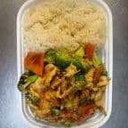 Best Chicken with Mixed Vegetables (Combo Plate)
(晚餐)什锦鸡 in Franklin, IN