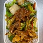 Best Beef with Mixed Vegetables
杂菜牛 in Franklin, IN