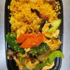 Best Chicken with Garlic Sauce (Combo Plate)
(晚餐)鱼香鸡 in Franklin, IN